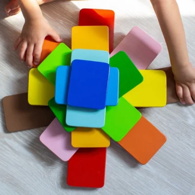 مجموعة الإبداع الخشبية من سمارت كيد – قوس قزح خشبي وألواح طويلة ونصف دوائر ملونة للتعليم واللعب الإبداعي