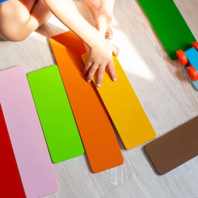 مجموعة الإبداع الخشبية من سمارت كيد – قوس قزح خشبي وألواح طويلة ونصف دوائر ملونة للتعليم واللعب الإبداعي