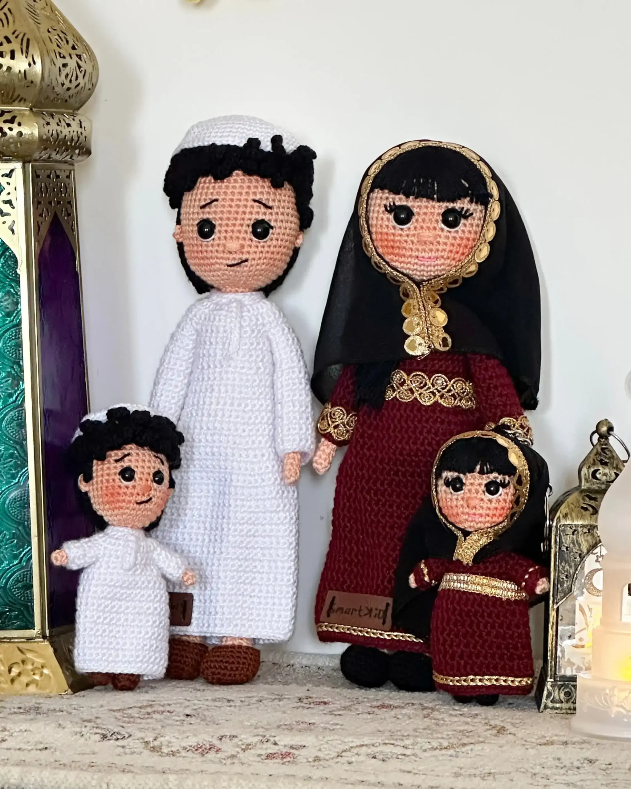 شخصيات أموجرومي